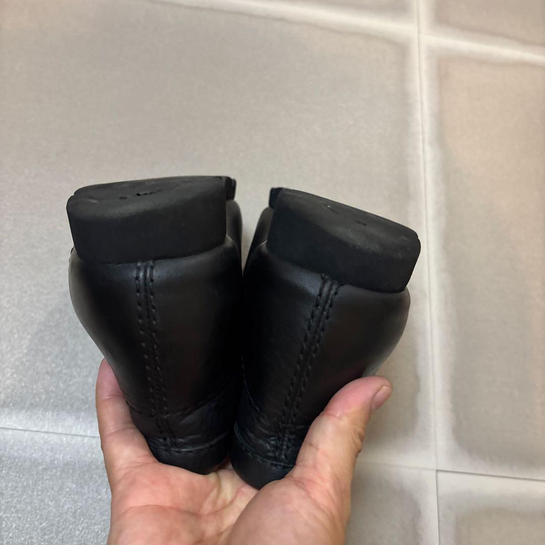 クラークス ワラビーブーツ ゴアテックス 26本革 ビブラム 黒