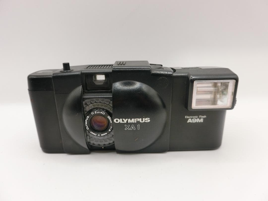 【完動品】 オリンパスOLYMPUS XA 1+A9Mフィルムカメラ動作確認済み