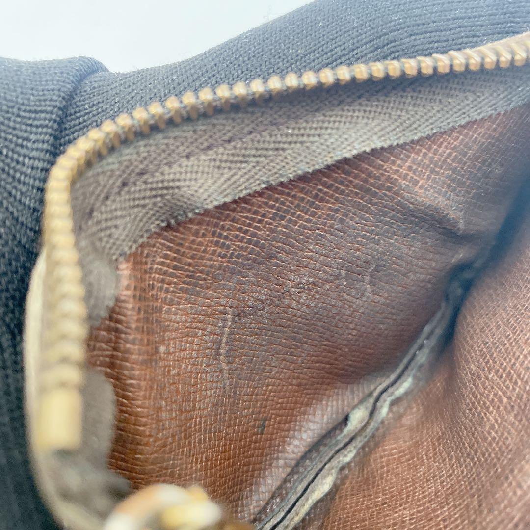 ルイヴィトン モノグラム ポシェットクレ ケース 小銭入れ チェーン