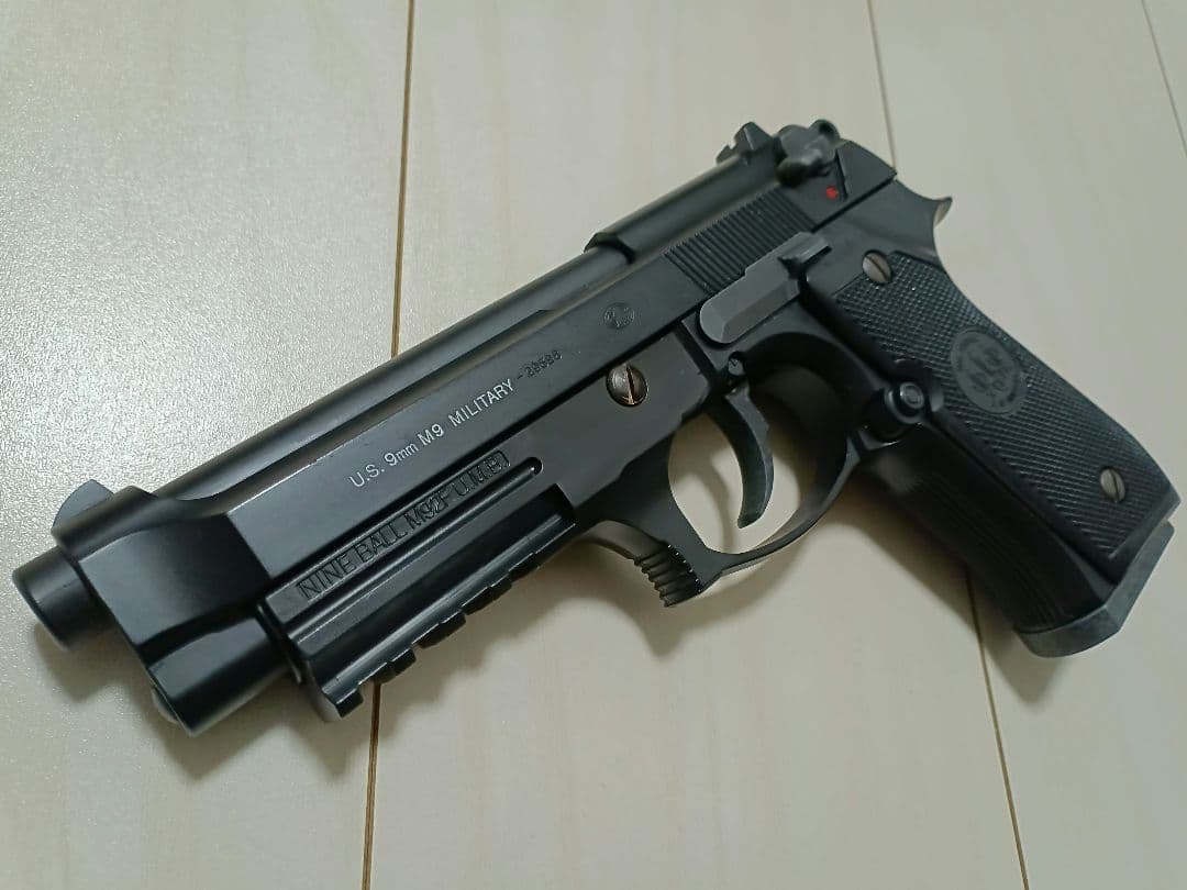 【中古品】東京マルイ ガスガン「M92Fミリタリーモデル」＋アンダーレール装備