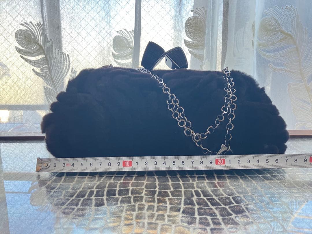 Ferragamo パーティーバッグ 黒 ファー　リザード　ミンク