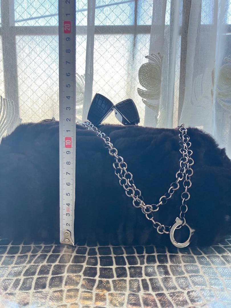 Ferragamo パーティーバッグ 黒 ファー　リザード　ミンク