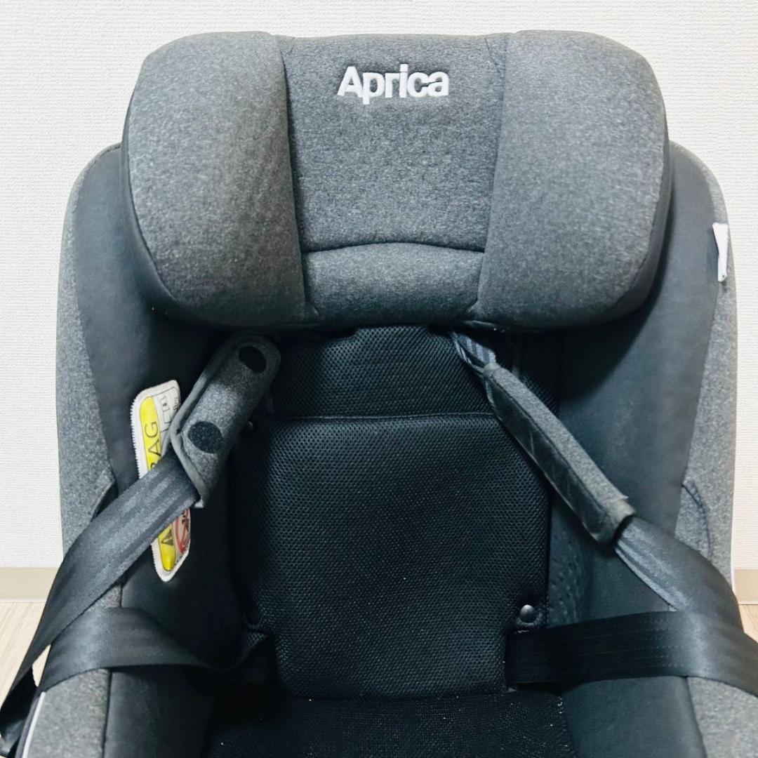 未使用級　Aprica CURURILA LITE ISOFIX 回転式 新生児