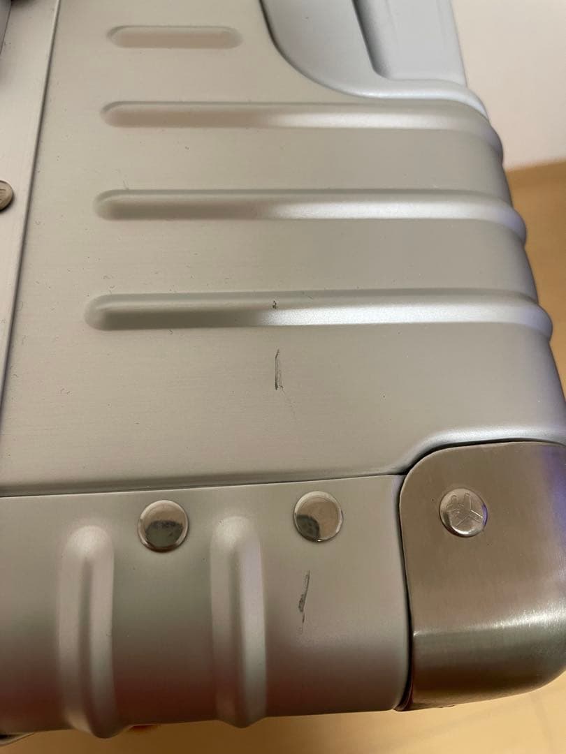 innovator アルミスーツケース シルバー70L