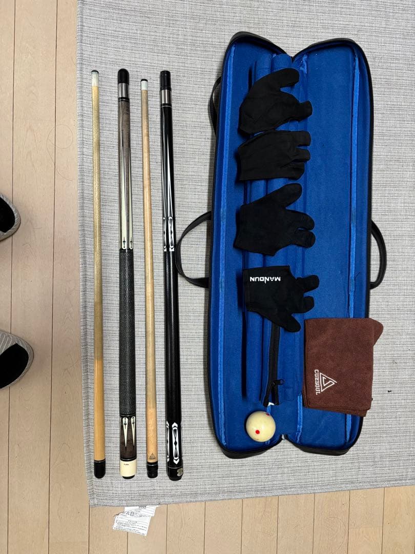 FURY cuesoul ビリヤードキュー2本セットと付属品