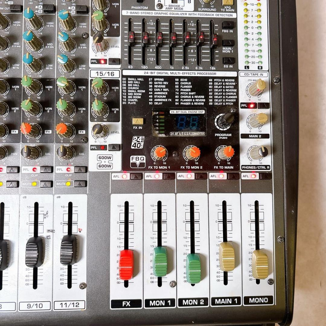 【稼働品】BEHRINGER PMP3000 16chパワードミキサー
