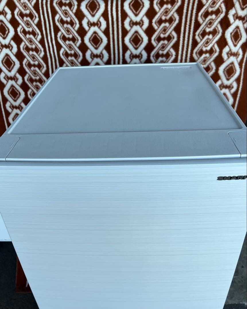 SHARP 中古冷蔵庫 179L 2022年製 形名 SJーD18HーW