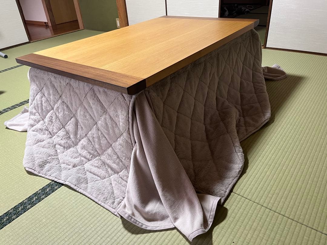 こたつ　机　インテリア