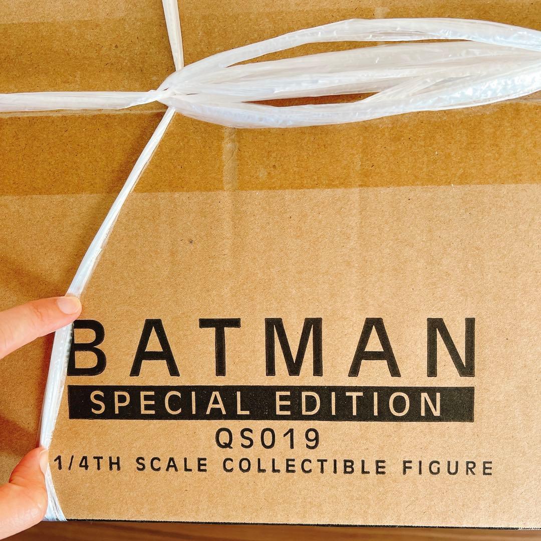 【新品未開封】ホットトイズ バットマン フィギュア ［ボーナスアクセサリー付き］