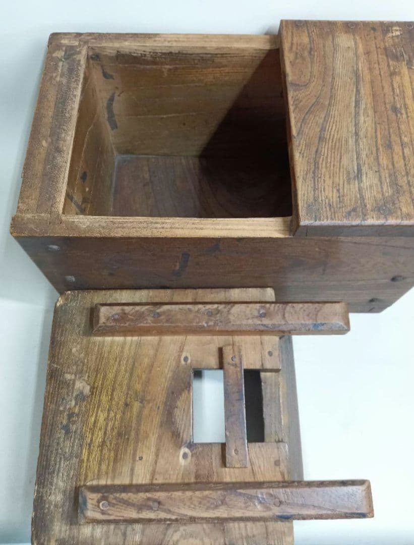 希少!! 銭箱 銭函 アンティーク 骨董 レトロ