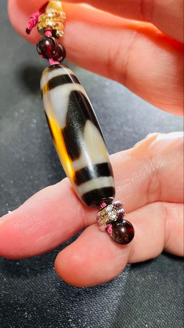 紫音✨最強‼️虎牙天珠 かなりお買い得‼️