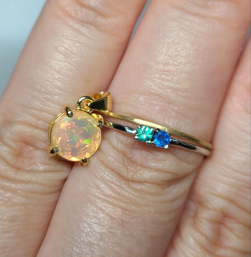 りり七色の遊色です★エチオピア産プレシャスオパール★ペンダントオーダー