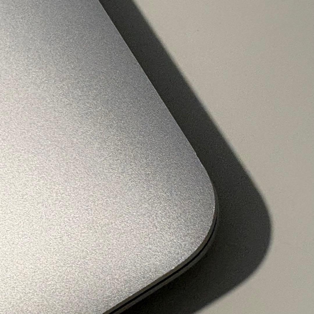 Apple MacBook Air 2019 128GB 8GBメモリ