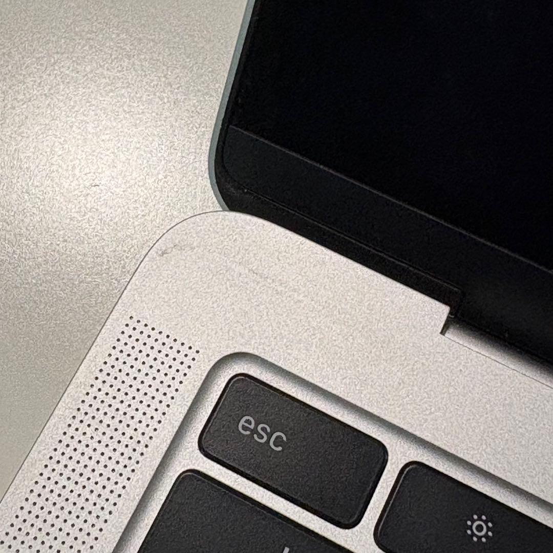 Apple MacBook Air 2019 128GB 8GBメモリ