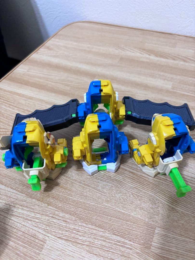 中古のビーダマンのおもちゃです。