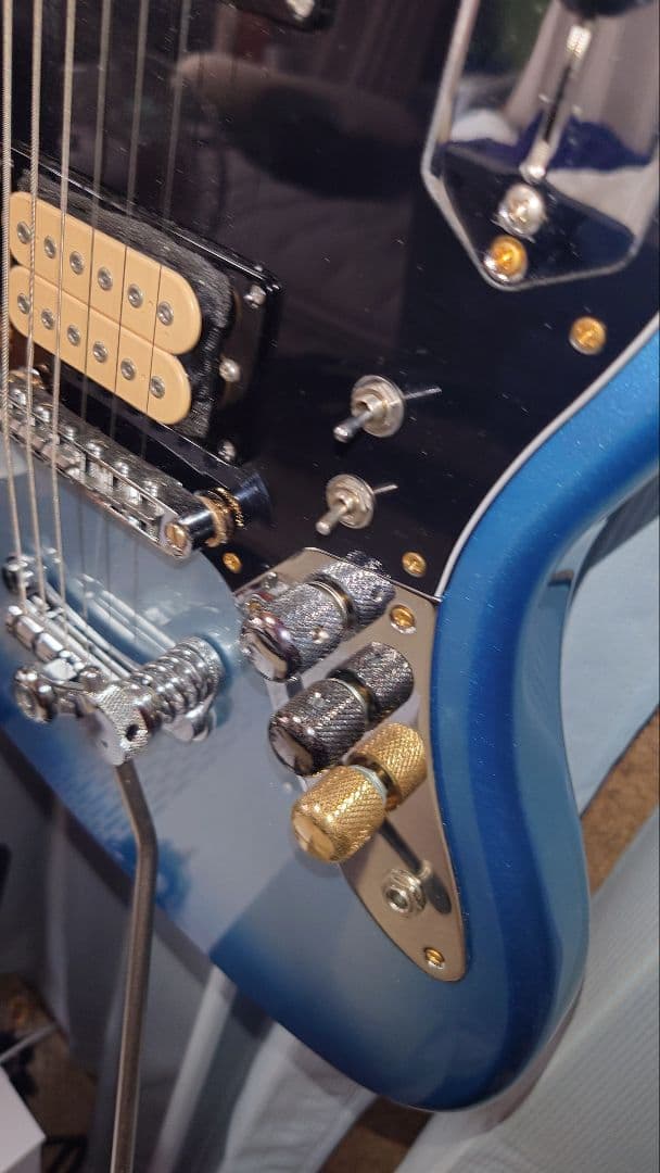 最終価格Squier Contemporary Jaguar 改造ディマジオ