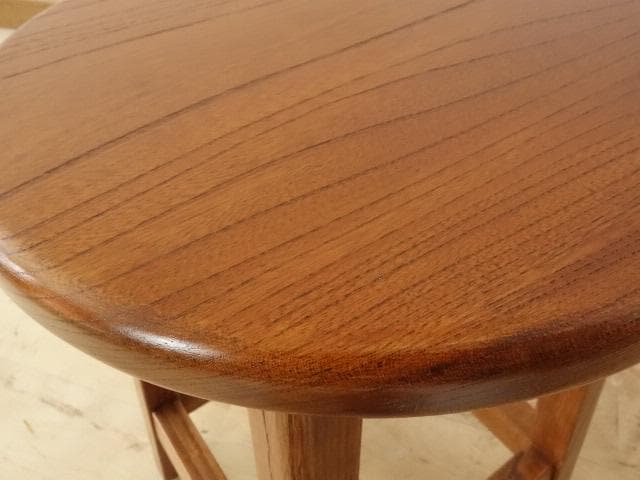 北海道手作り家具　ケヤキ（欅）材　スツールD　座面一枚板