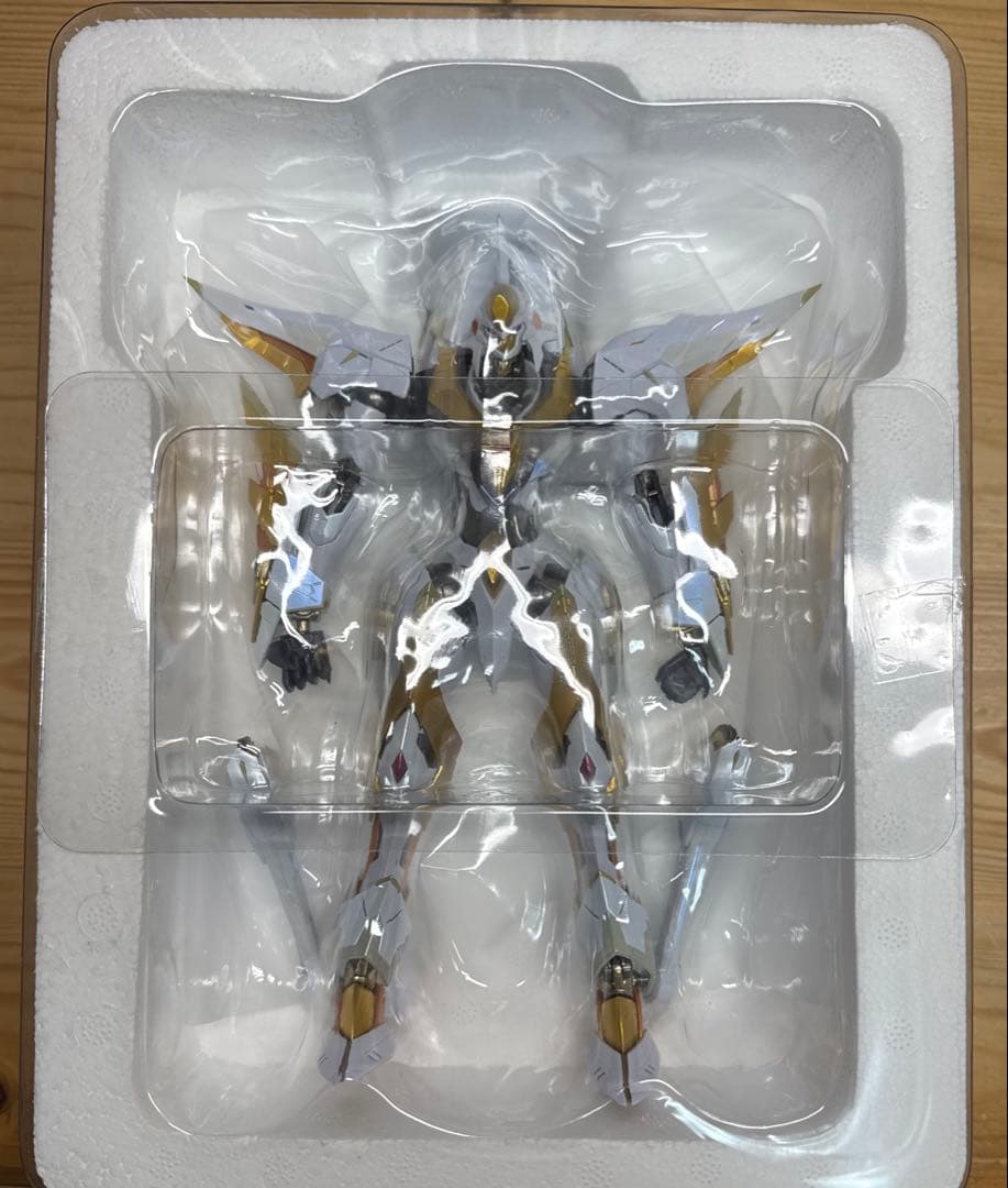 コードギアス　メタルビルド　ランスロットアルビオン　紅蓮聖天八極式