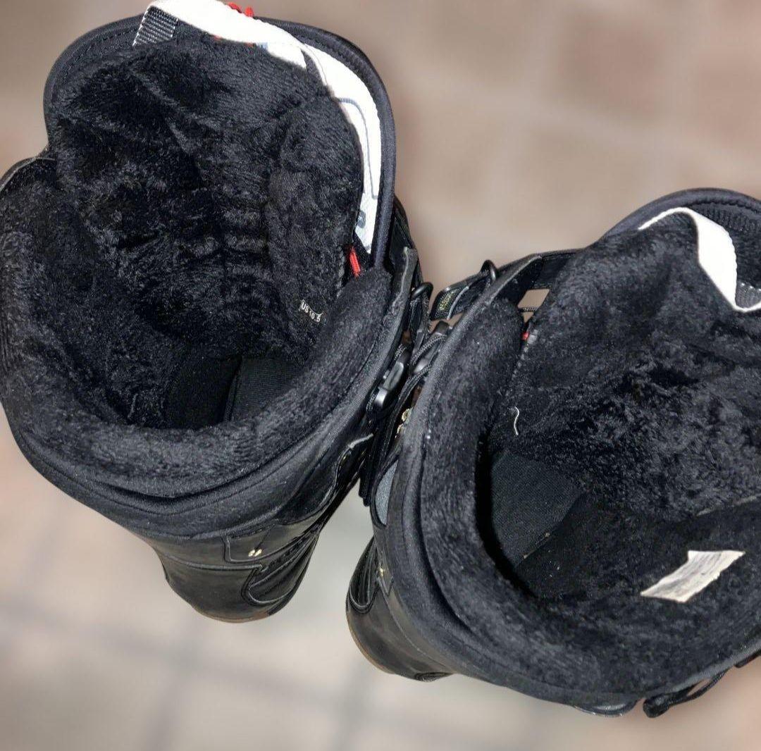 DEELUXE EMPIRE スノボブーツ　28.5