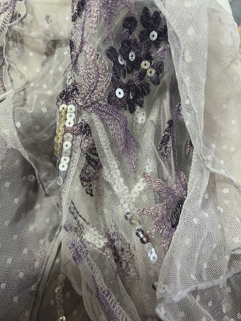 【最終価格】SNIDEL シャイニーエンブロイダリーワンピース