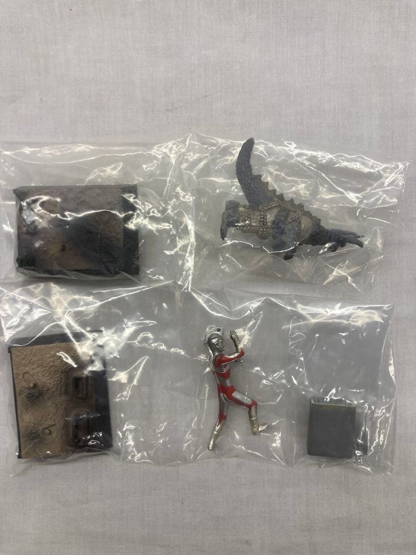 ウルトラ超獣名鑑 全11種 ノーマルセット 　ウルトラマンエース