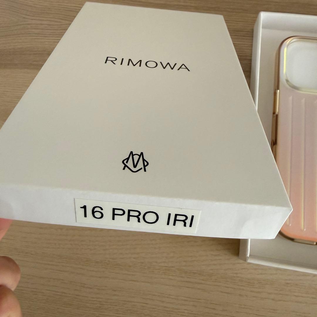 RIMOWA iPhone 16 Pro ケース オーロラピンク