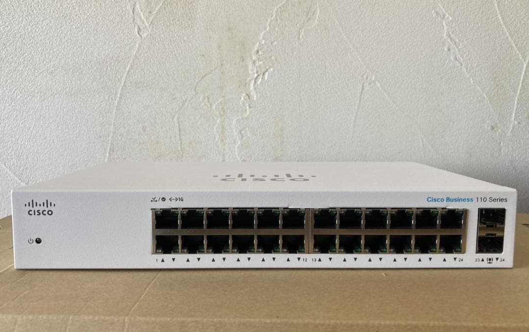 Cisco CBS110-24T 24ポート スイッチングハブ ルーター