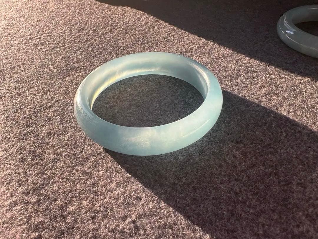 天然石　ブルー　アクアマリン 海藍宝 バングル 内径60.3 透明度が高い