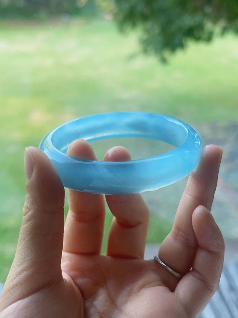 天然石　ブルー　アクアマリン 海藍宝 バングル 内径60.3 透明度が高い