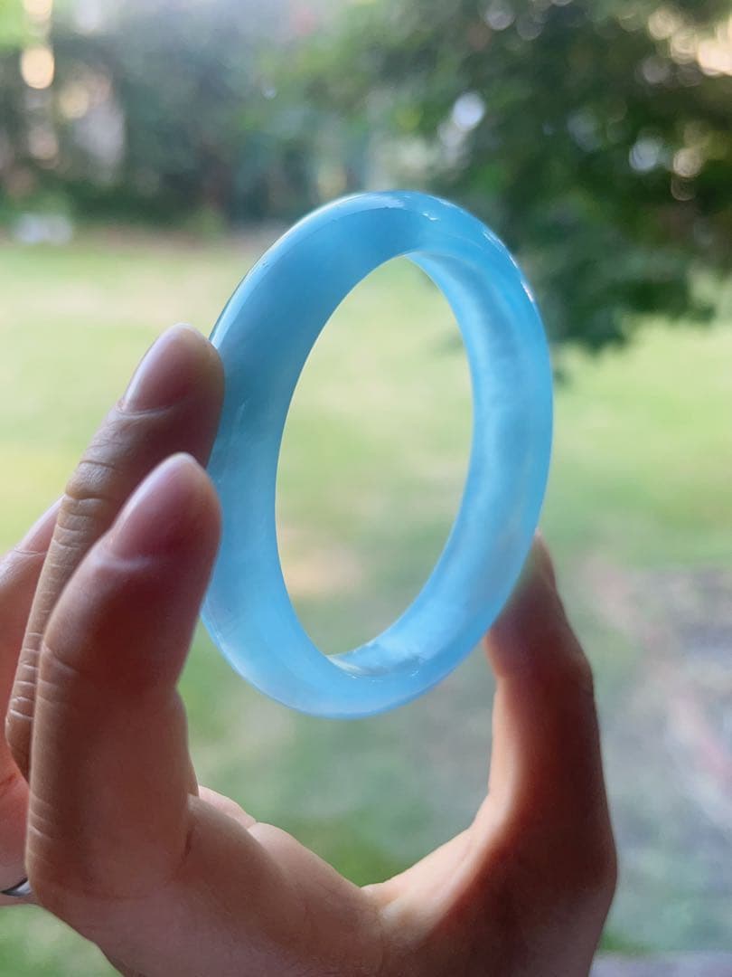 天然石　ブルー　アクアマリン 海藍宝 バングル 内径60.3 透明度が高い