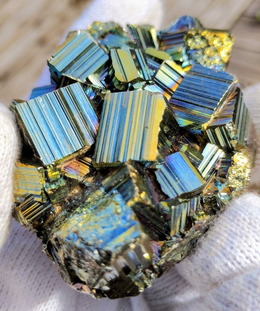 k*o様 カラーキュービックパイライト　クラスター ☆台座付☆　黄鉄鉱　インドネ