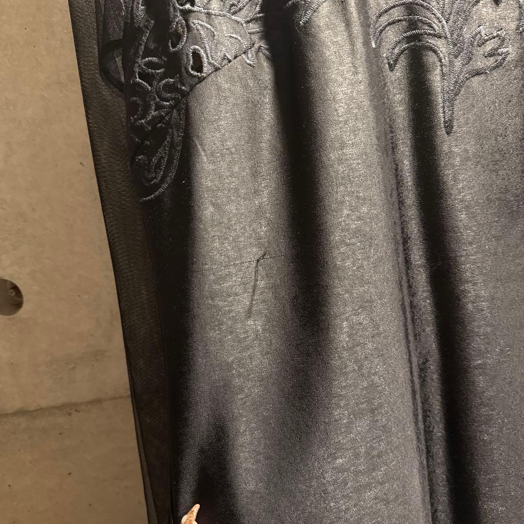 AMERI UND RENEE CUTWORK DRESS 結婚式