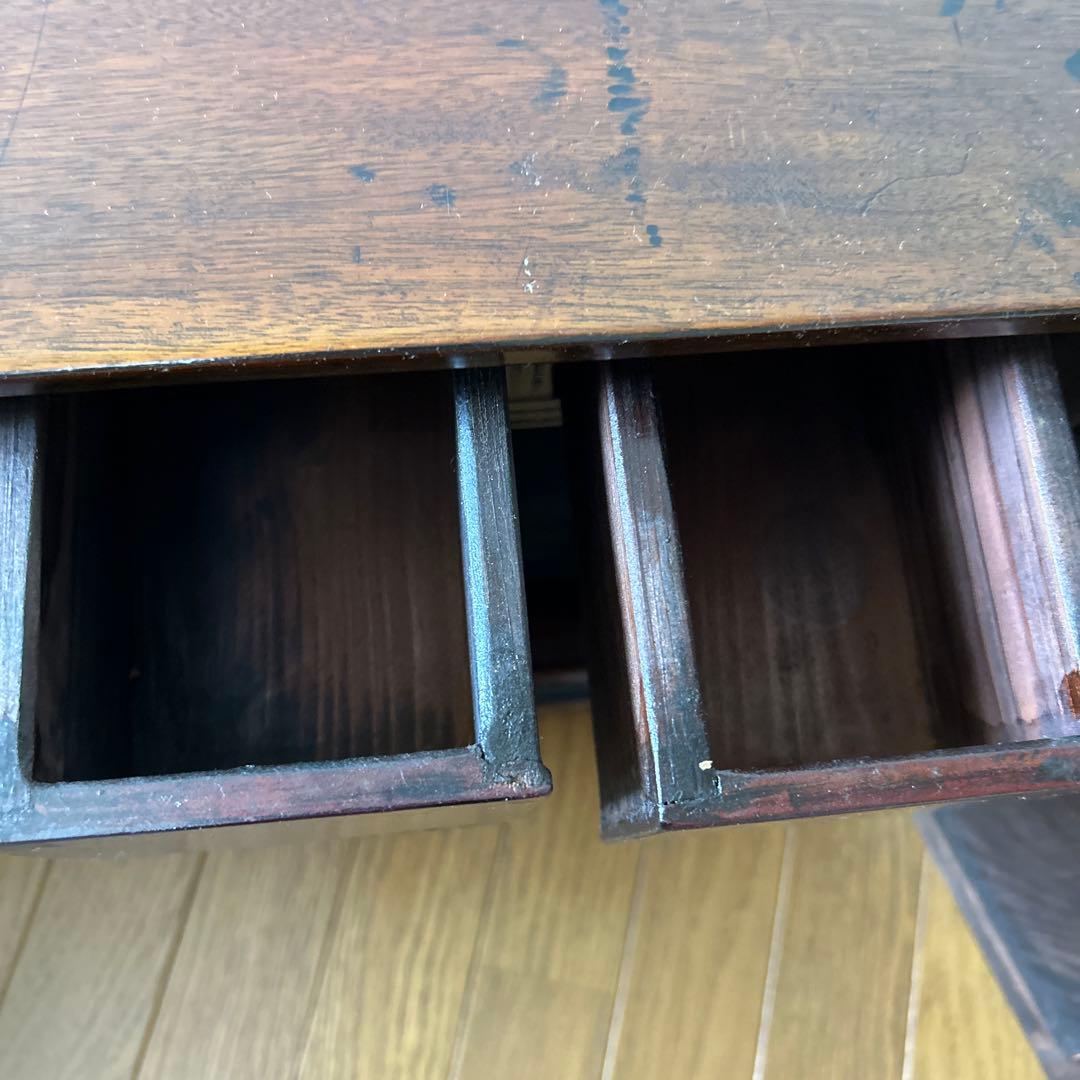 唐木飾り棚　彫刻入り木製箪笥　アンティーク　古美術　中国家具