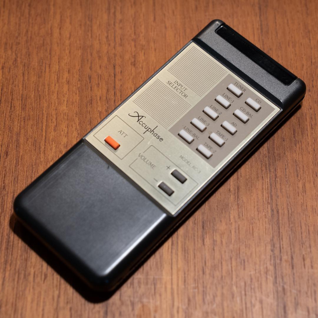 Accuphase E-405 プリメインアンプ｜良〜美品・動作確認・送料無料