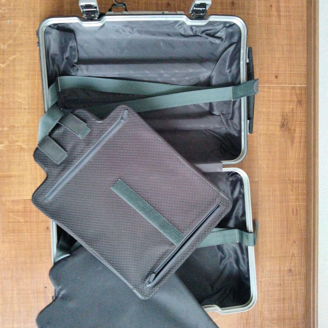 ※※夏まっさかり※※　RIMOWA　ジャンク品　黒キャリーケース