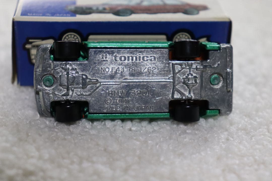 BMW 320i F43 トミカ　青箱　日本製　JMAC総会記念