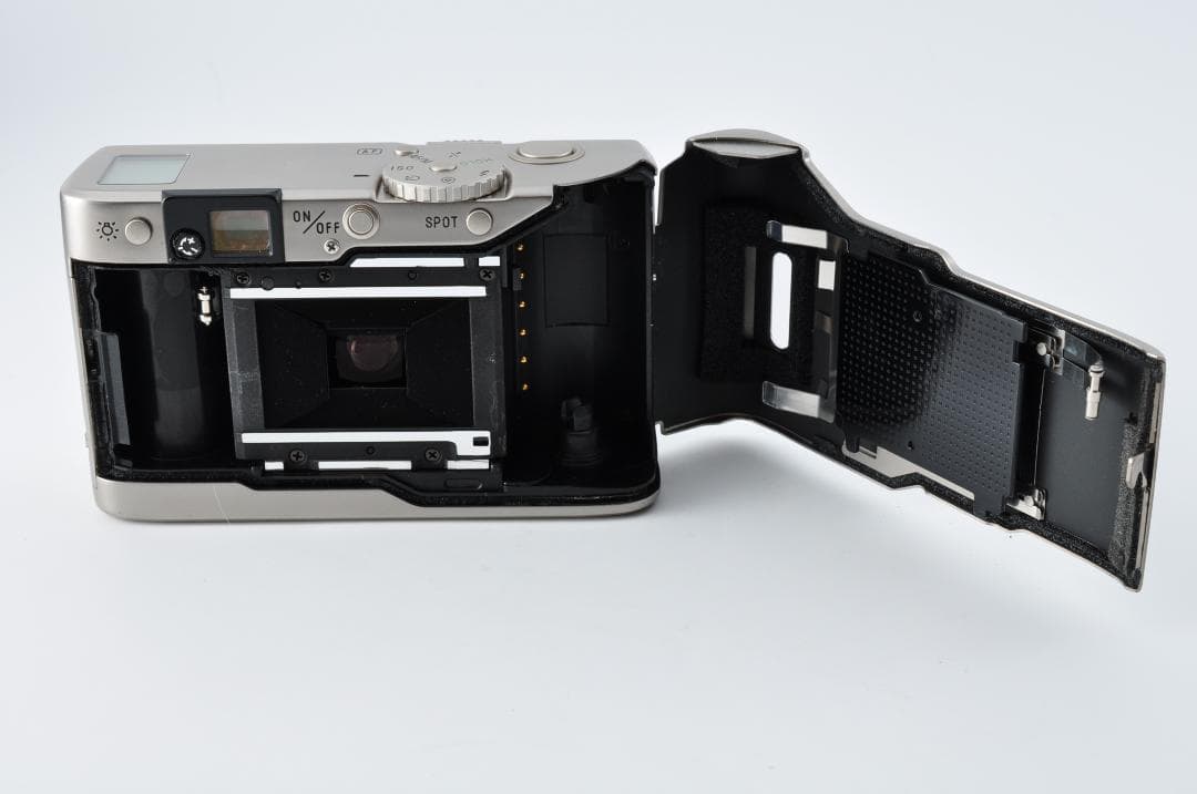 フィルムカメラ MINOLTA TC-1 G-ROKKOR 28mm F3.5 #1034