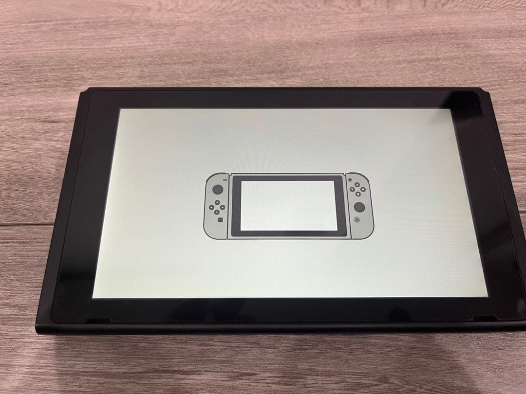 Nintendo Switch 本体 ネオンブルー・ネオンレッド　送料込み