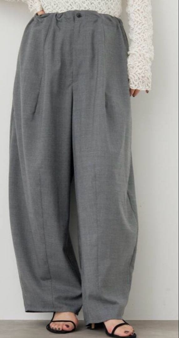 新品　IENA イエナ　コクーンパンツ　36 グレー　タグ付き　完売品