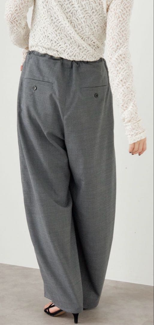 新品　IENA イエナ　コクーンパンツ　36 グレー　タグ付き　完売品