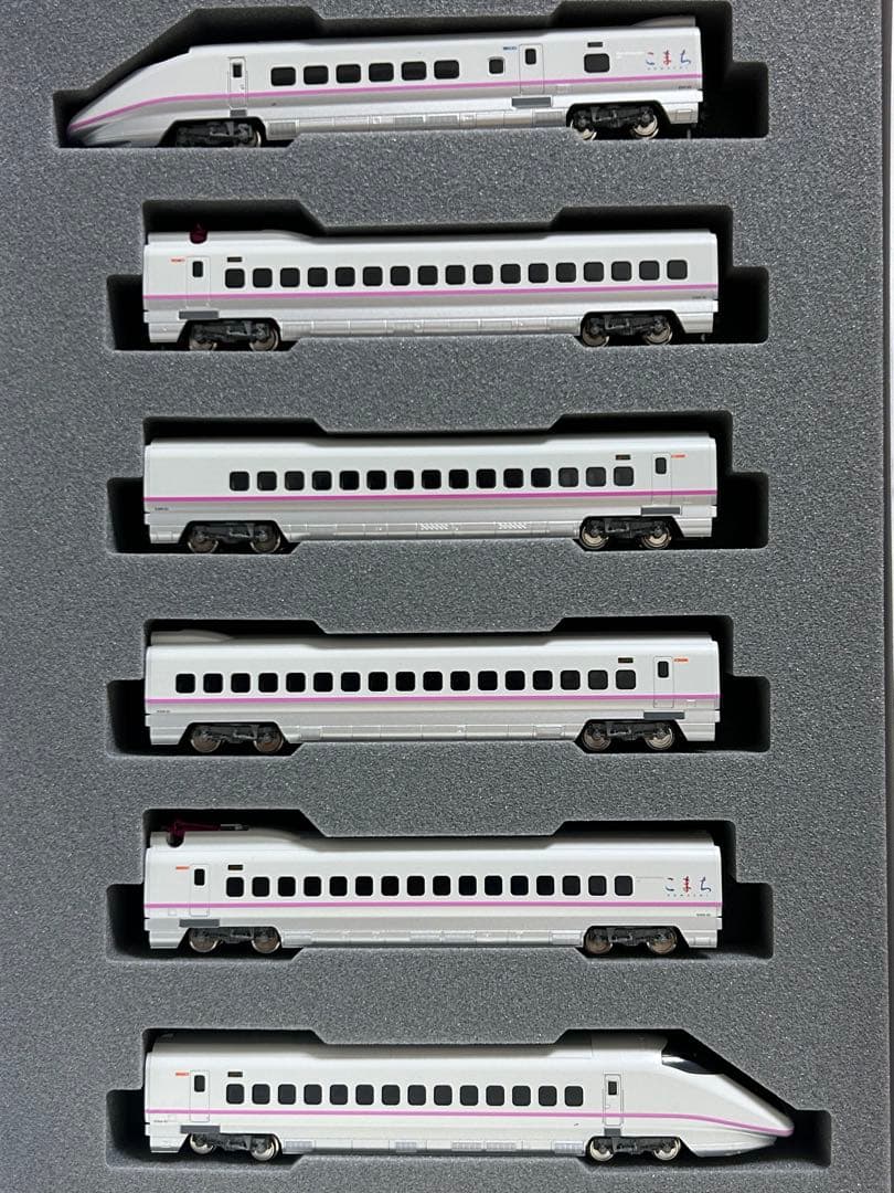 鉄道模型　Nゲージ　KATO 10-221 e3系新幹線　こまち