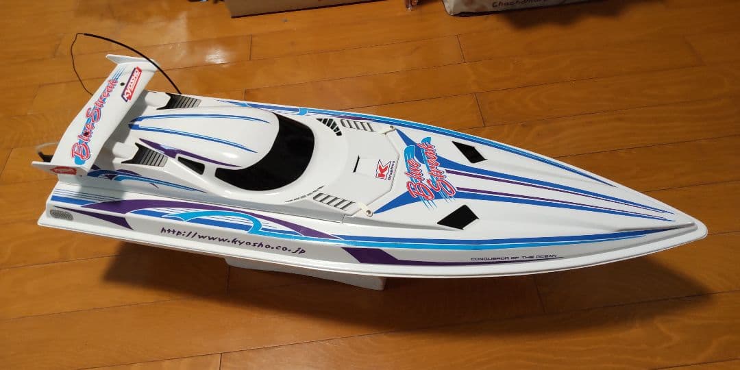 京商　KYOSHO RCレーシング GPボート　ラジコン　メカ付　エンジン完動