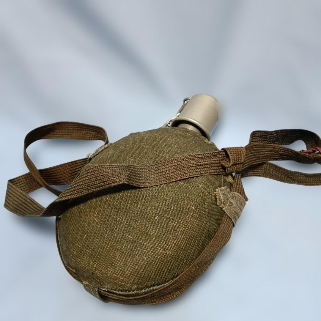 日本海軍救急嚢1型、2型と水筒セット（実物)