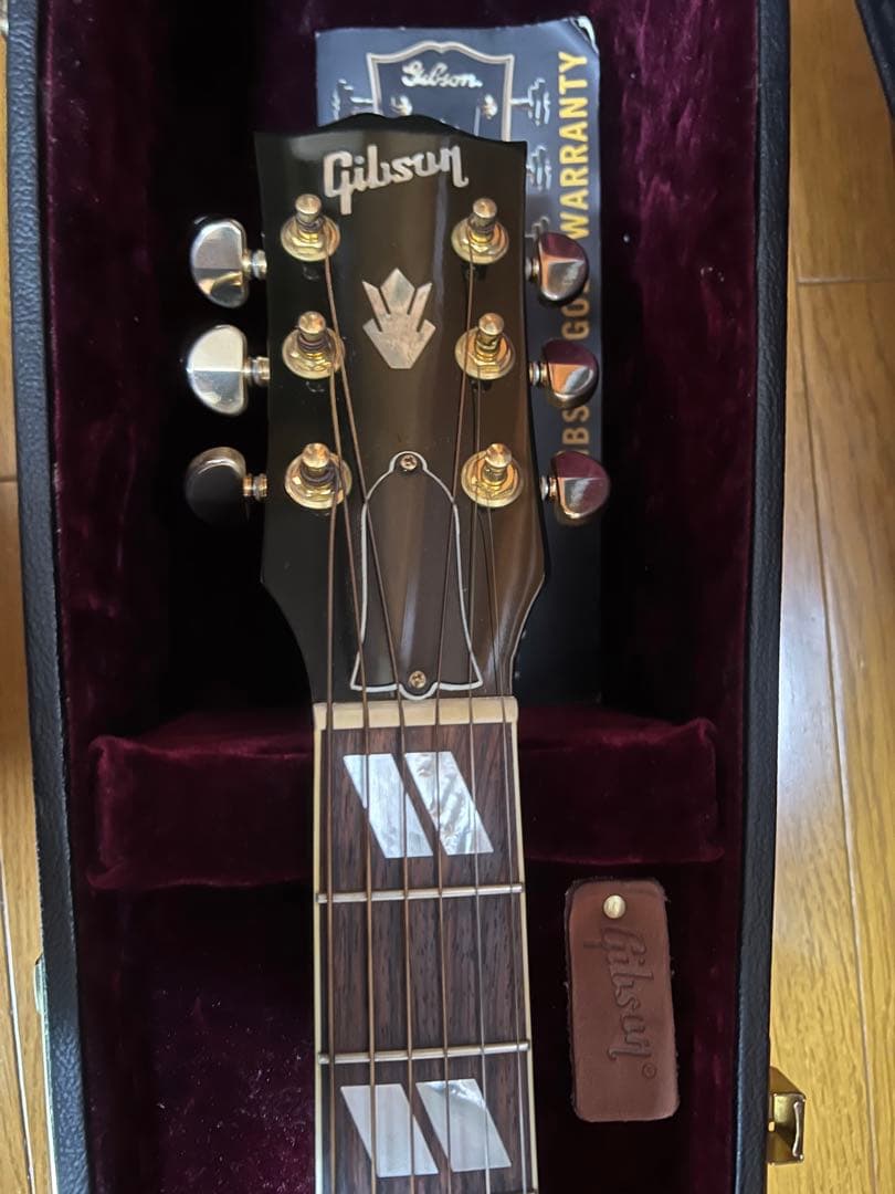 Gibson HUMMING BIRD ギブソン ハミングバード