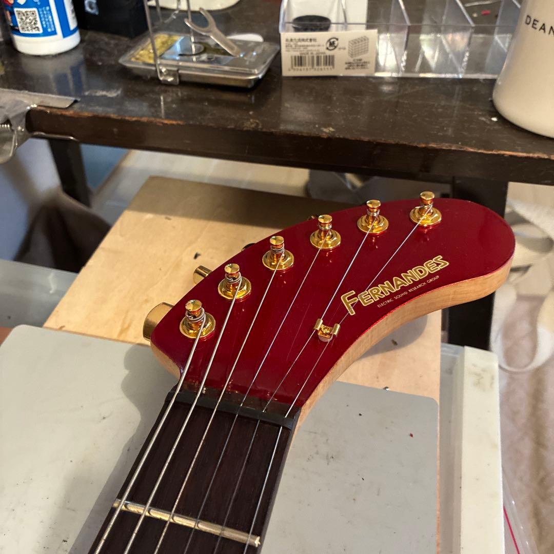 Fernandes zo-3 Cレッド