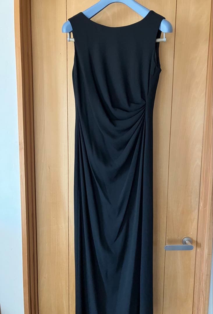 ストロベリー美品黒　パーティーロングドレスボレロ付き(hhilla)