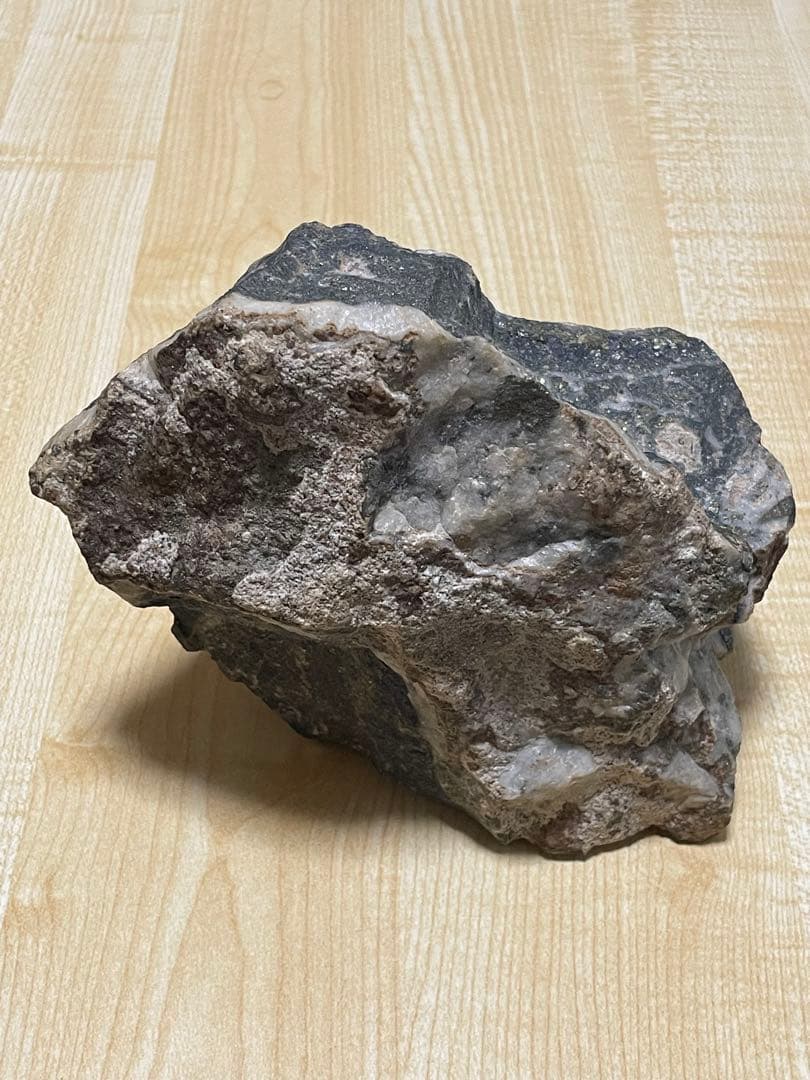 ✳️金鉱石と思われる岩石