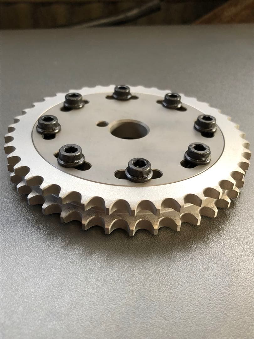 【新品】日産L6/L4 カムシャフト用　カムスプロケット　スライド調整式　L型