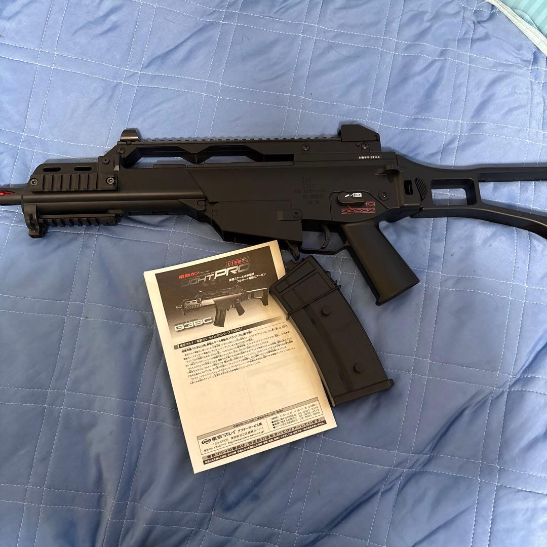 新品未使用です！！サブマシンのエアガンです！！