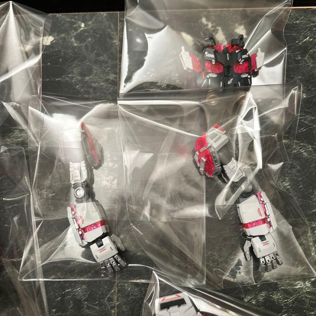 ガンプラ完成品　MGナラティブガンダムver.ka プラモデル完成品